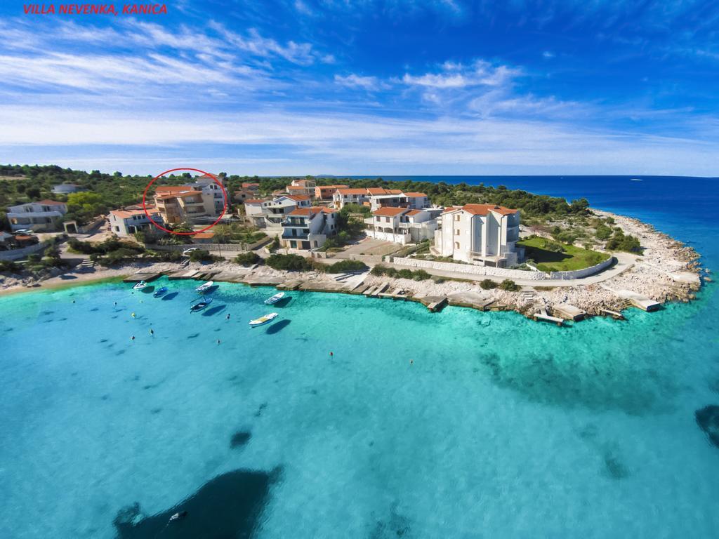 Apartments Villa Nevenka Rogoznica  Bagian luar foto