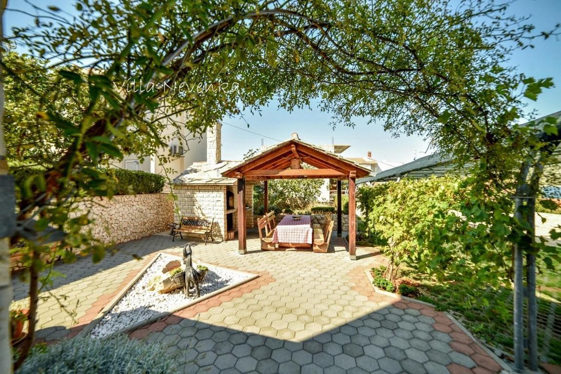 Apartments Villa Nevenka Rogoznica  Bagian luar foto