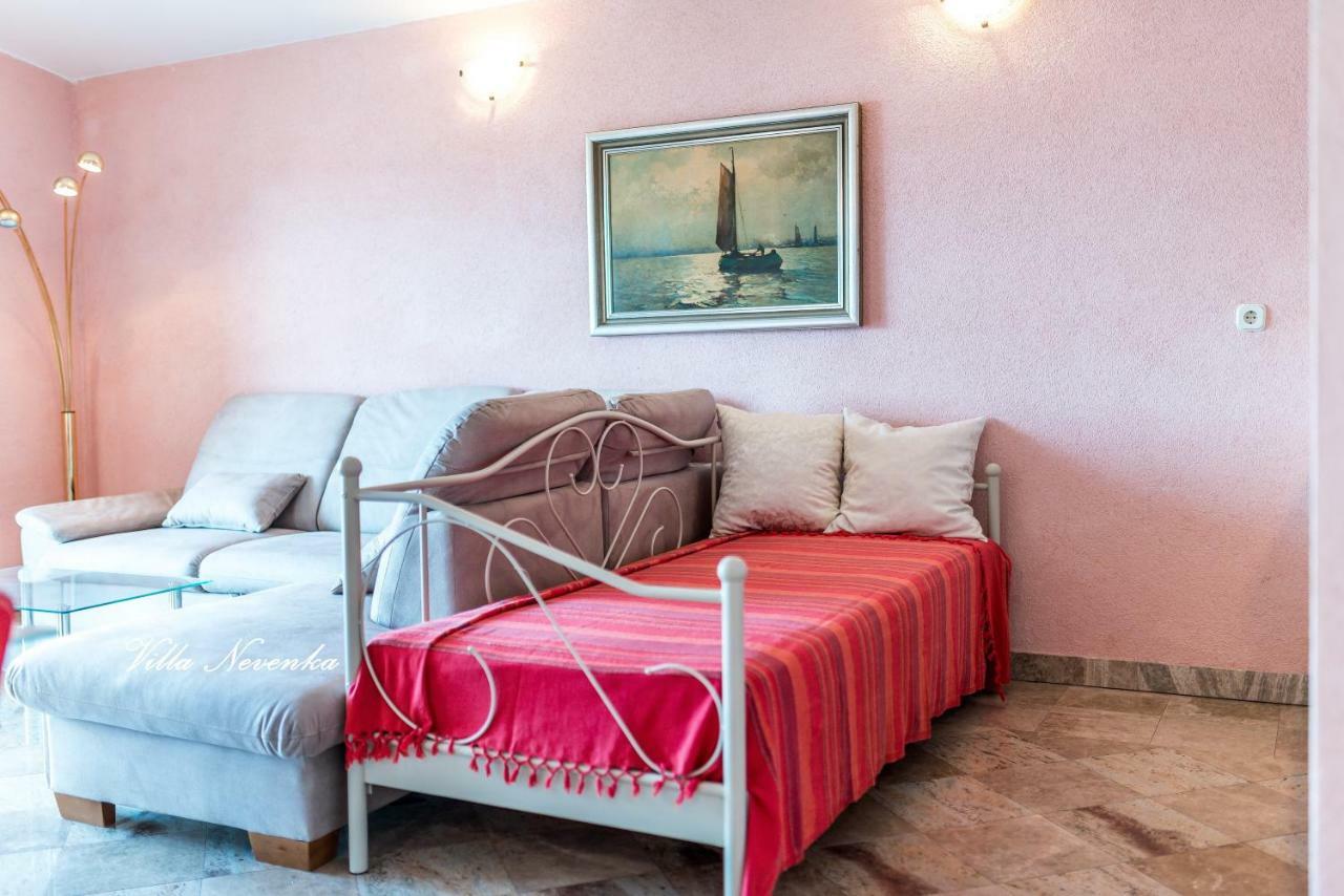Apartments Villa Nevenka Rogoznica  Bagian luar foto