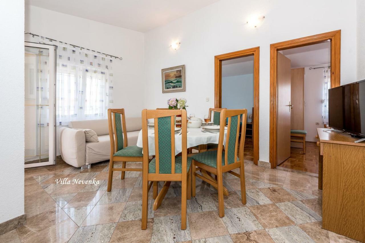 Apartments Villa Nevenka Rogoznica  Bagian luar foto